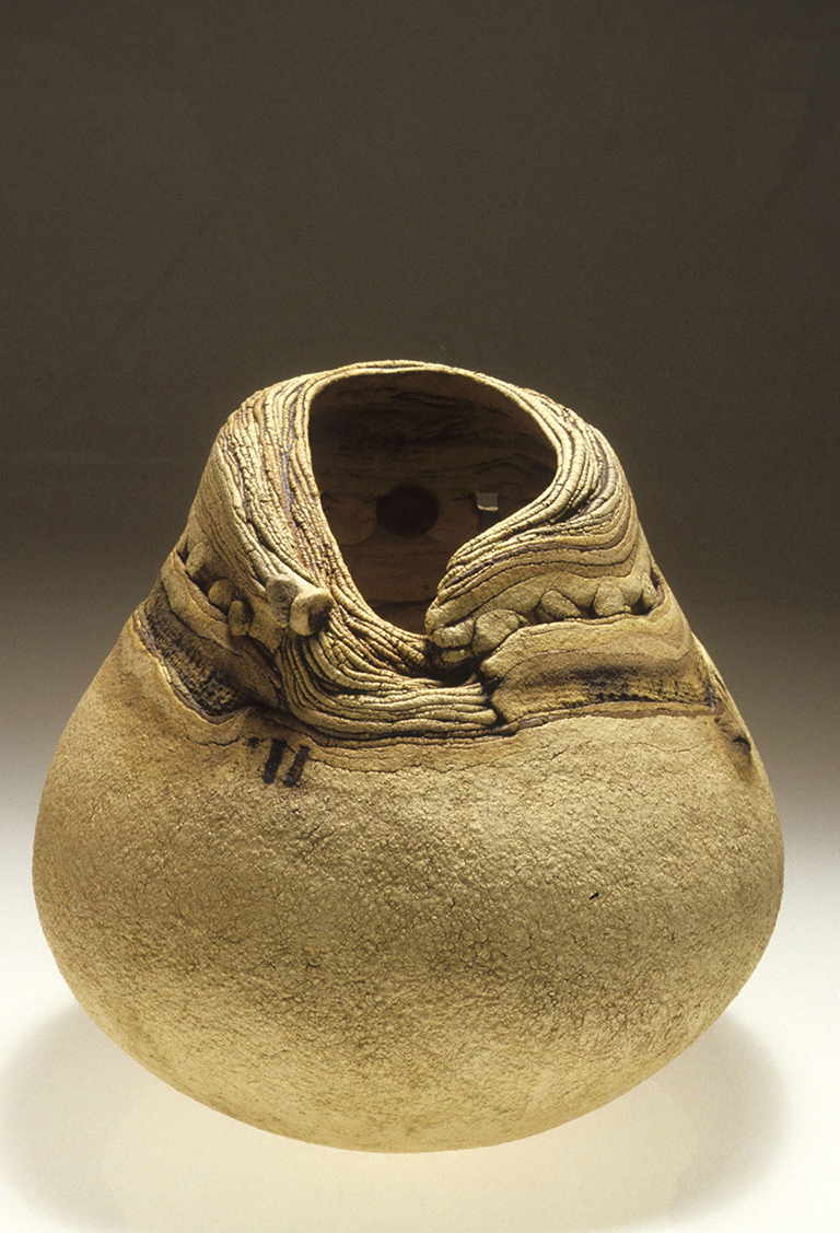 13 SusanEisen Ves Currentsclay, 7' H X 7 12 X 7 12